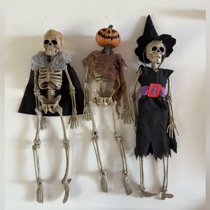 Halloween Hanging Skeletons (decoration)